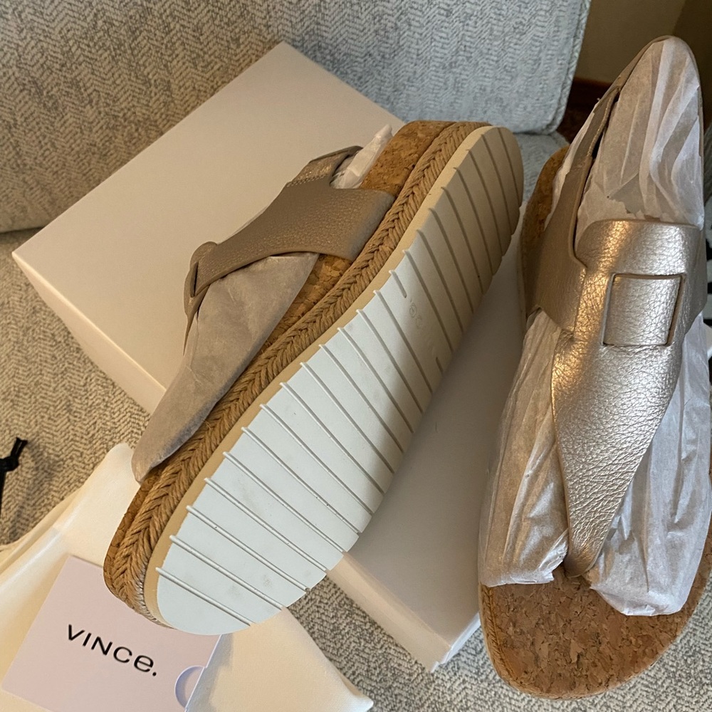 NIB w/dust bag • Vince Cork Sandals